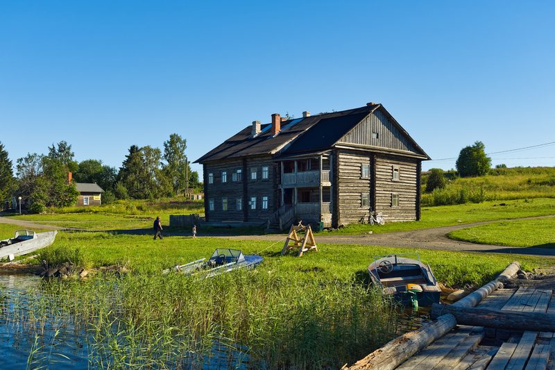 Architecture en bois de Kizhi, Carelie - patrimoine UNESCO, sommet de l'art des charpentiers russes